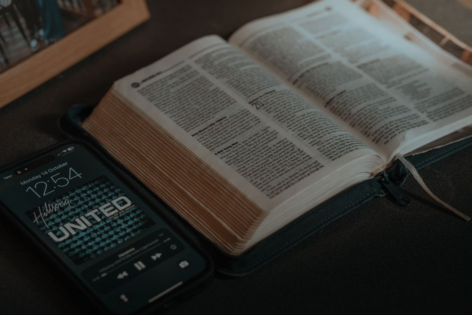 The Ultimate Guide to Daily Devotion Apps