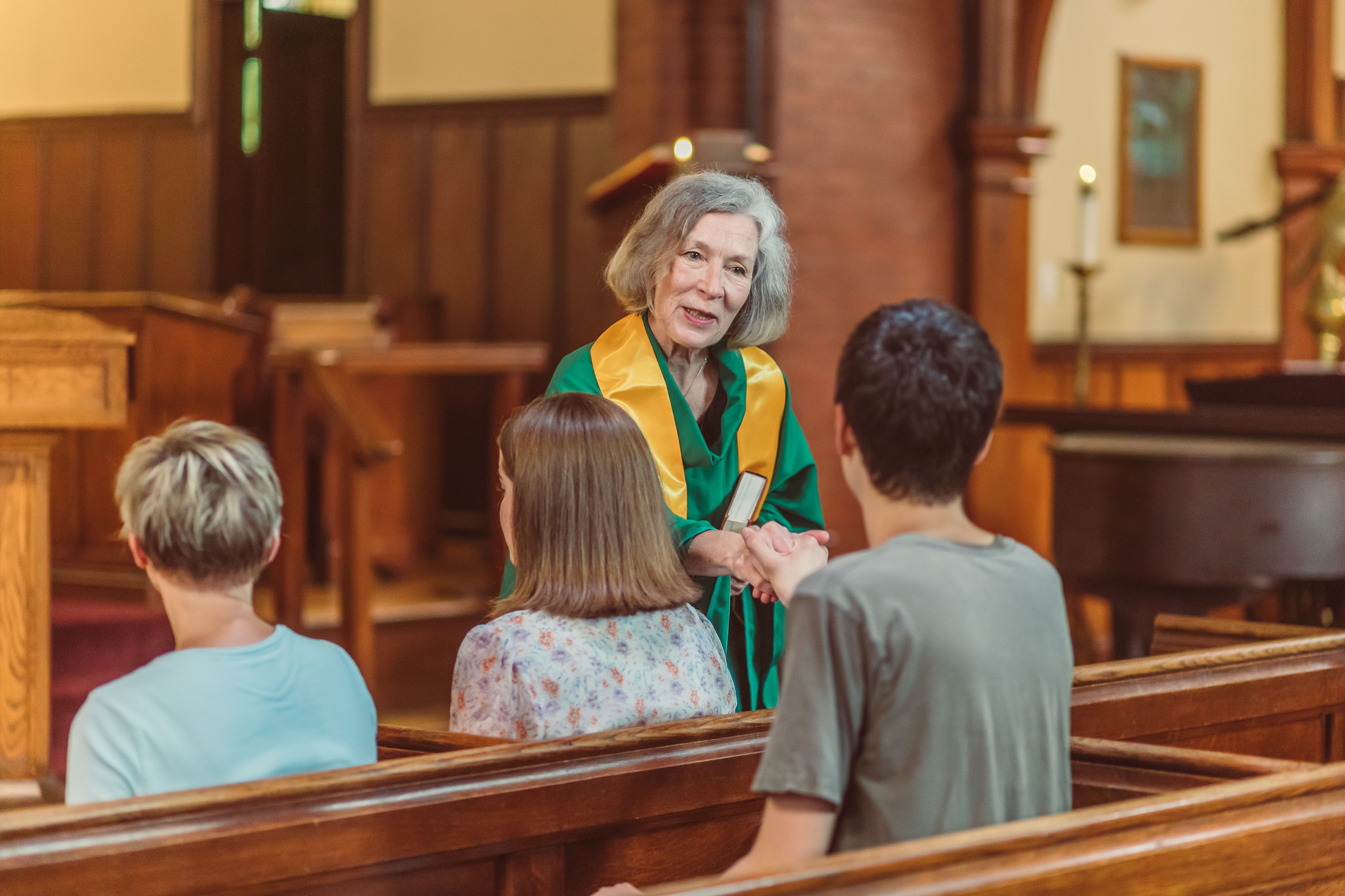How to Increase Church Member Engagement Throughout the Week